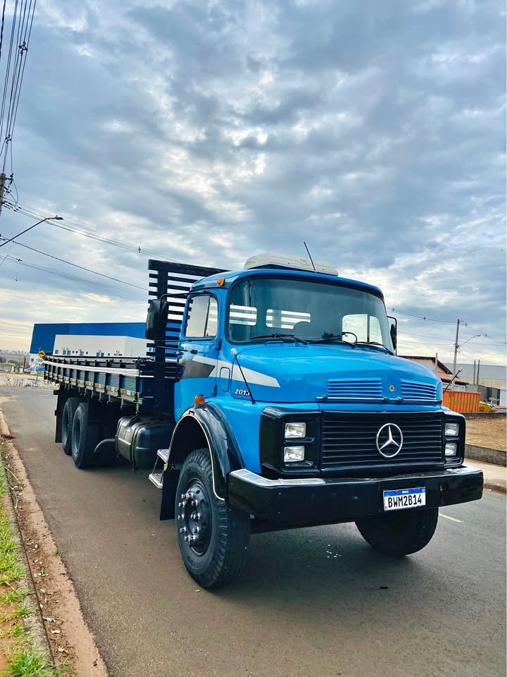 MB - Mercedes-Benz